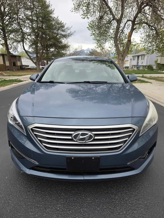 2015 Hyundai Sonata - Image 4 of 9