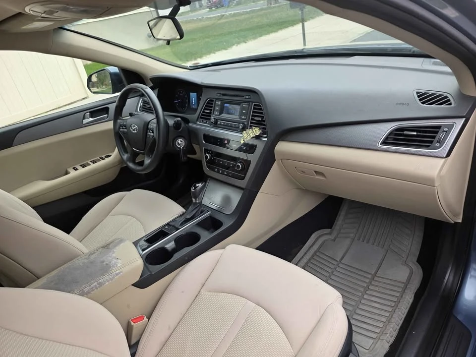 2015 Hyundai Sonata - Image 6 of 9