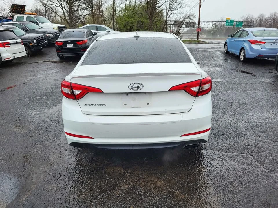 2015 Hyundai Sonata - Image 6 of 13