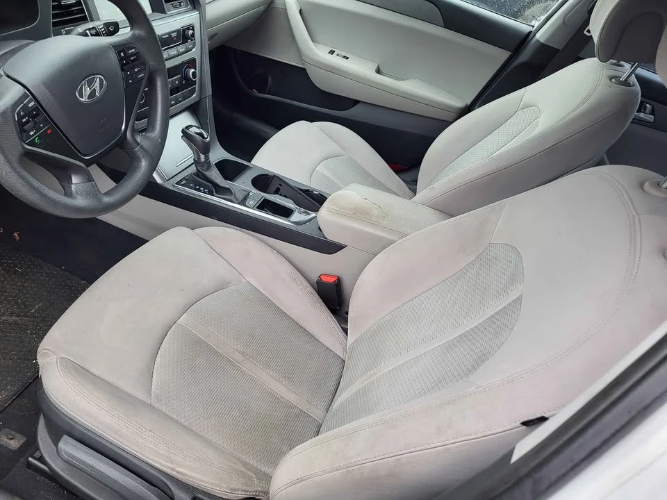 2015 Hyundai Sonata - Image 10 of 13