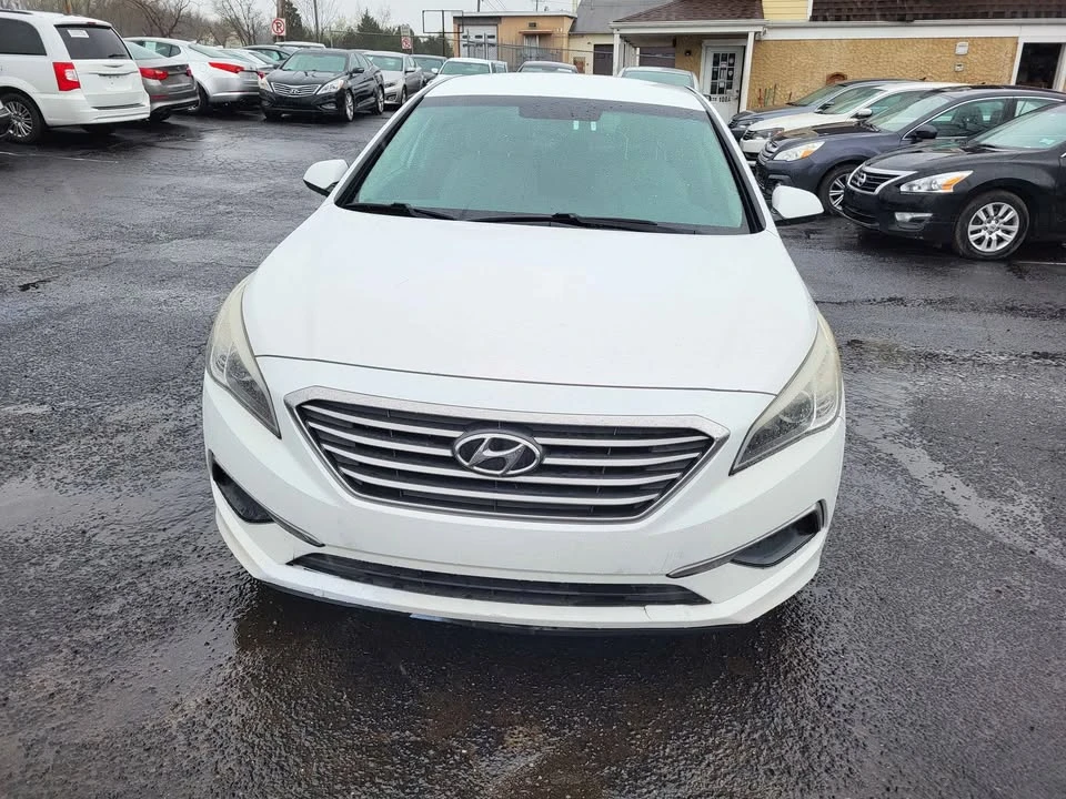 2015 Hyundai Sonata - Image 2 of 13