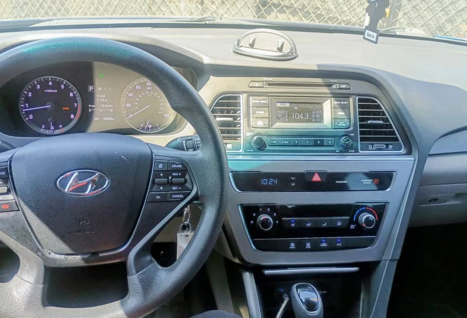 2015 Hyundai Sonata - Image 5 of 5