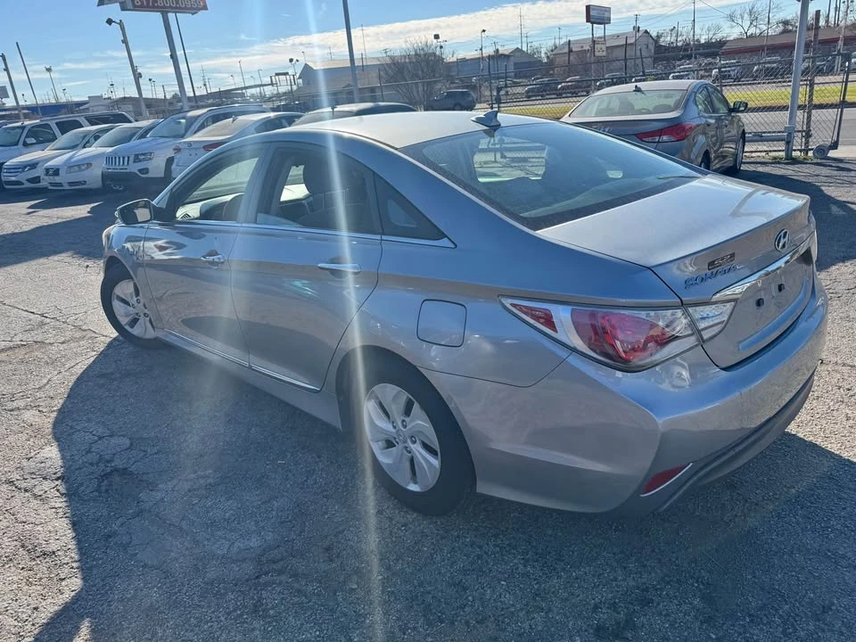 2015 Hyundai Sonata - Image 4 of 20