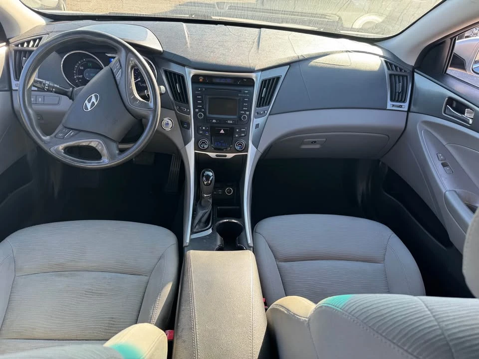 2015 Hyundai Sonata - Image 9 of 20