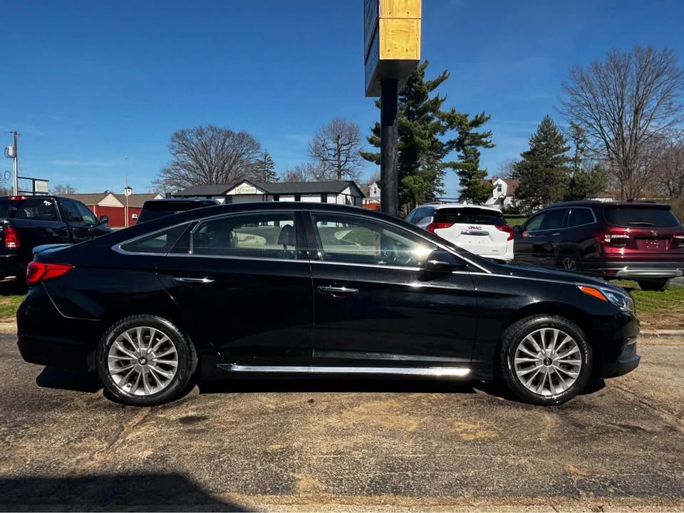 2015 Hyundai Sonata - Image 8 of 20