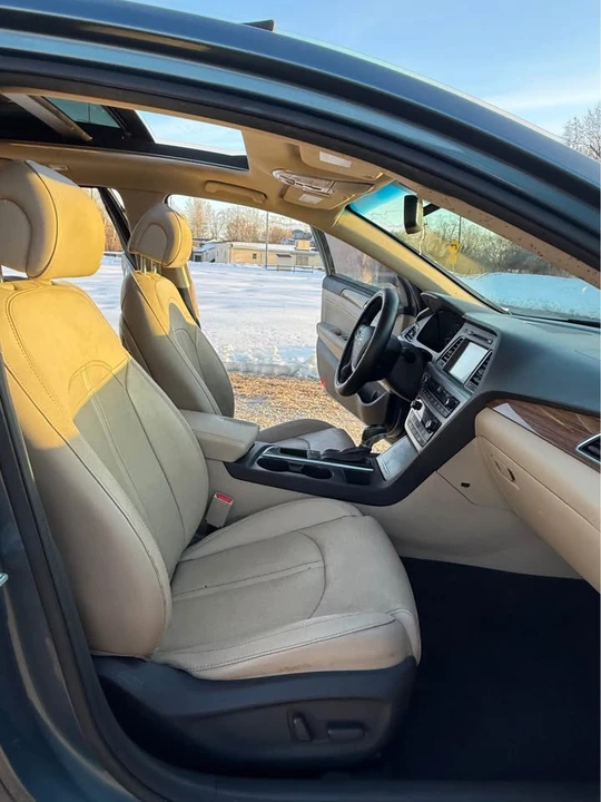 2015 Hyundai Sonata - Image 8 of 12
