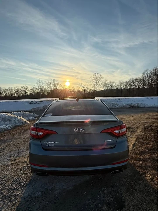 2015 Hyundai Sonata - Image 5 of 12