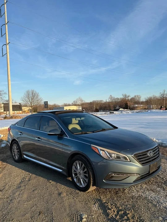 2015 Hyundai Sonata - Image 4 of 12
