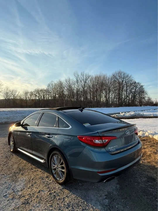 2015 Hyundai Sonata - Image 7 of 12