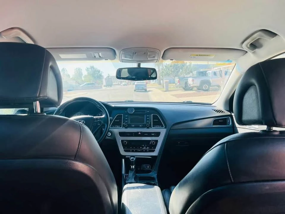 2015 Hyundai Sonata - Image 8 of 15