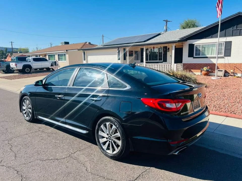 2015 Hyundai Sonata - Image 11 of 15