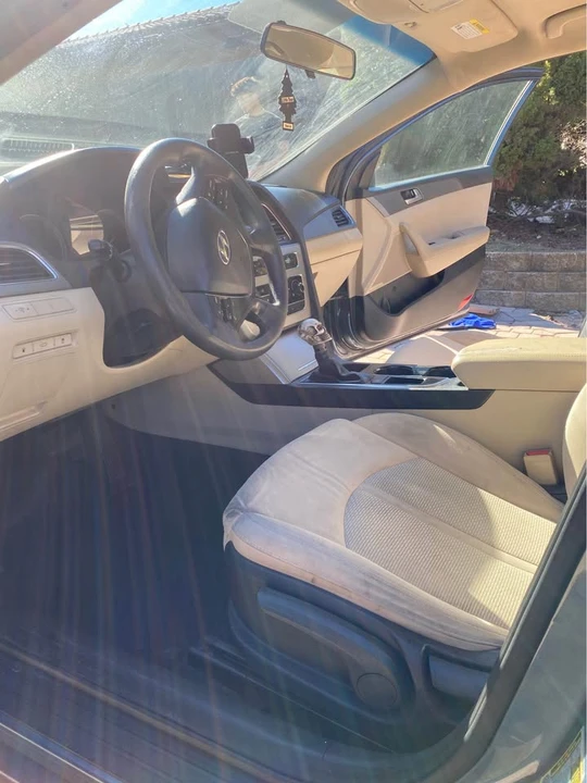 2015 Hyundai Sonata - Image 7 of 17
