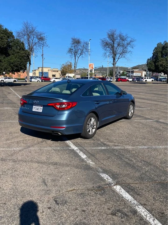 2015 Hyundai Sonata - Image 2 of 17