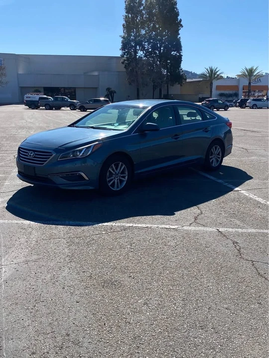 2015 Hyundai Sonata - Image 5 of 17