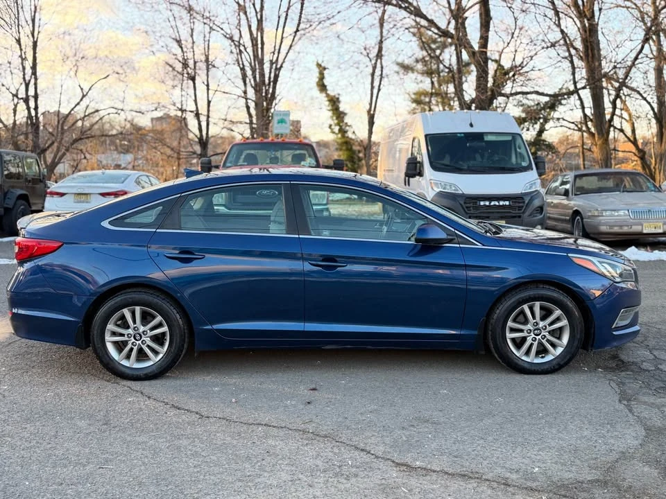 2015 Hyundai Sonata - Image 8 of 15