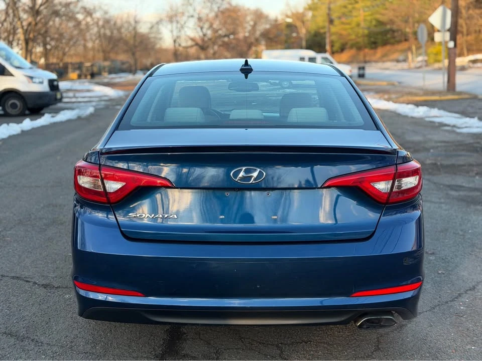 2015 Hyundai Sonata - Image 5 of 15