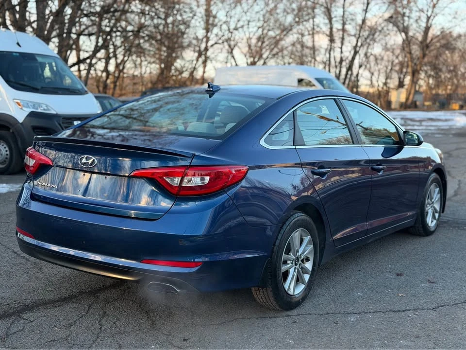 2015 Hyundai Sonata - Image 6 of 15