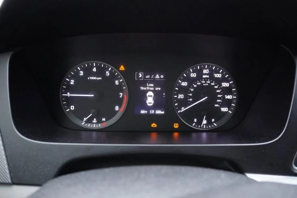 2015 Hyundai Sonata - Image 19 of 20