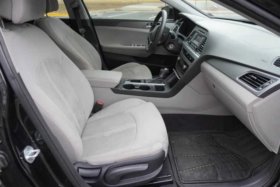 2015 Hyundai Sonata - Image 7 of 20