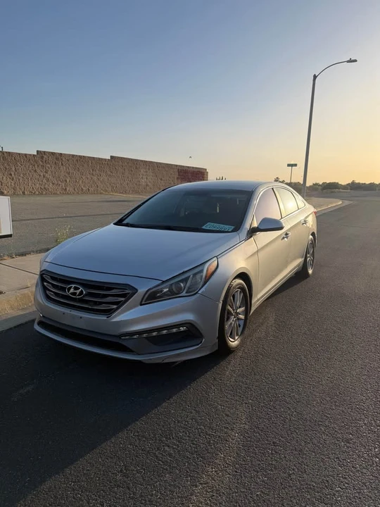 2015 Hyundai Sonata - Image 2 of 6