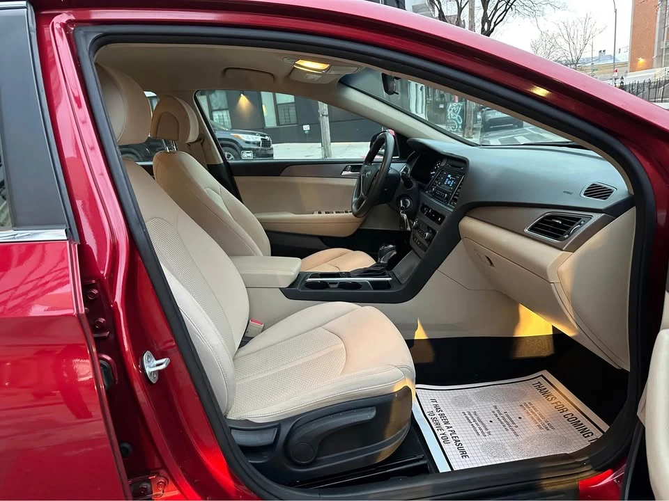2015 Hyundai Sonata - Image 9 of 11