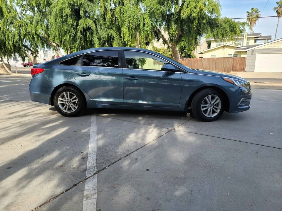 2015 Hyundai Sonata - Image 3 of 9