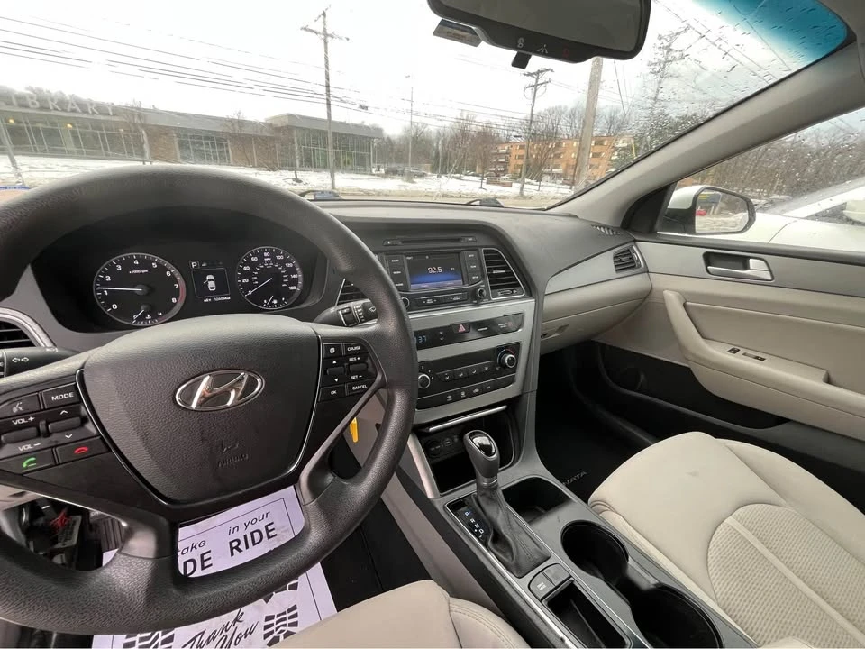 2015 Hyundai Sonata - Image 6 of 13