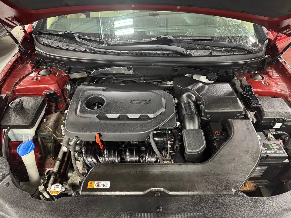 2015 Hyundai Sonata - Image 9 of 13