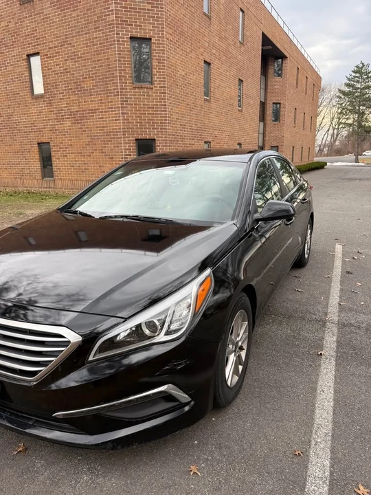2015 Hyundai Sonata - Image 7 of 12