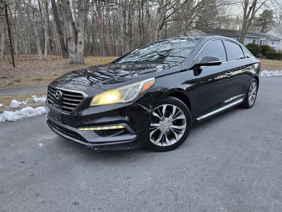 2015 Hyundai Sonata - Image 2 of 19