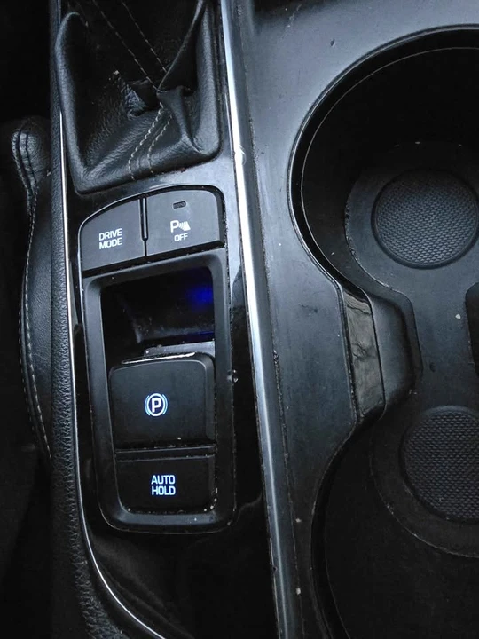 2015 Hyundai Sonata - Image 18 of 19