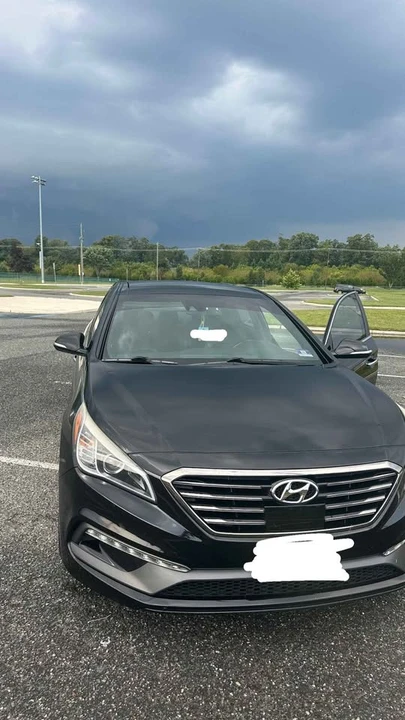2015 Hyundai Sonata - Image 9 of 10