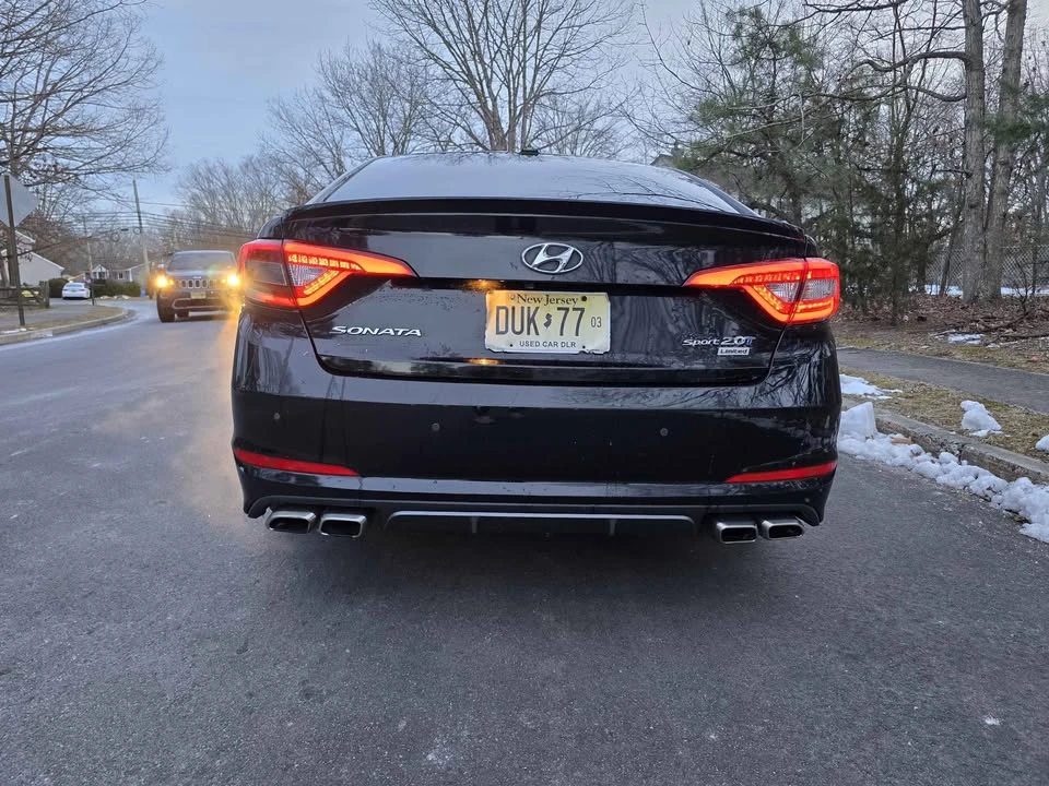 2015 Hyundai Sonata - Image 8 of 19