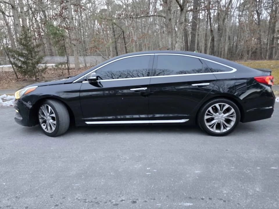 2015 Hyundai Sonata - Image 10 of 19