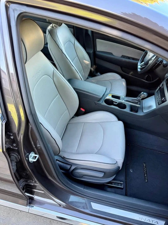 2015 Hyundai Sonata - Image 10 of 11