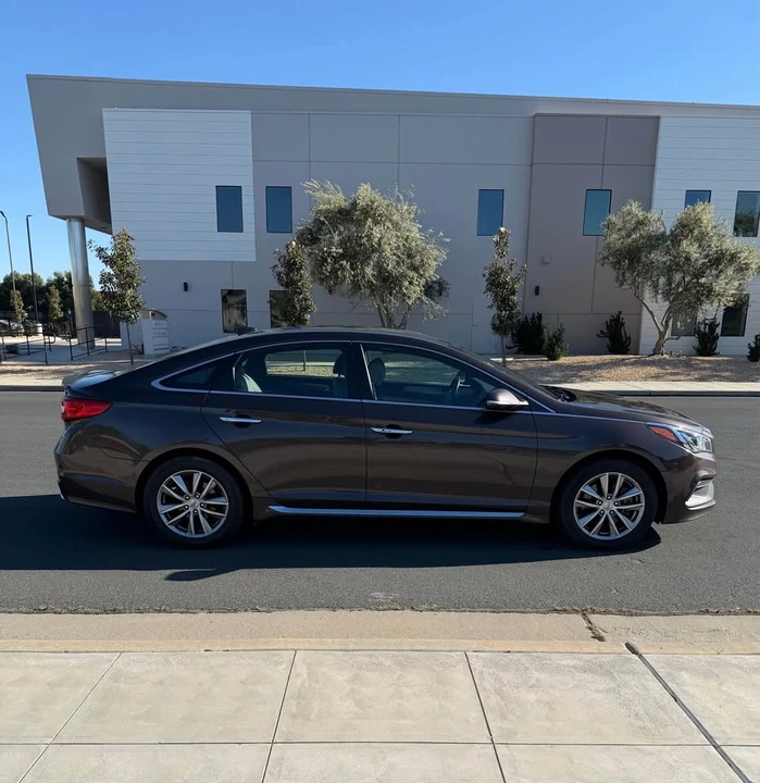 2015 Hyundai Sonata - Image 7 of 11