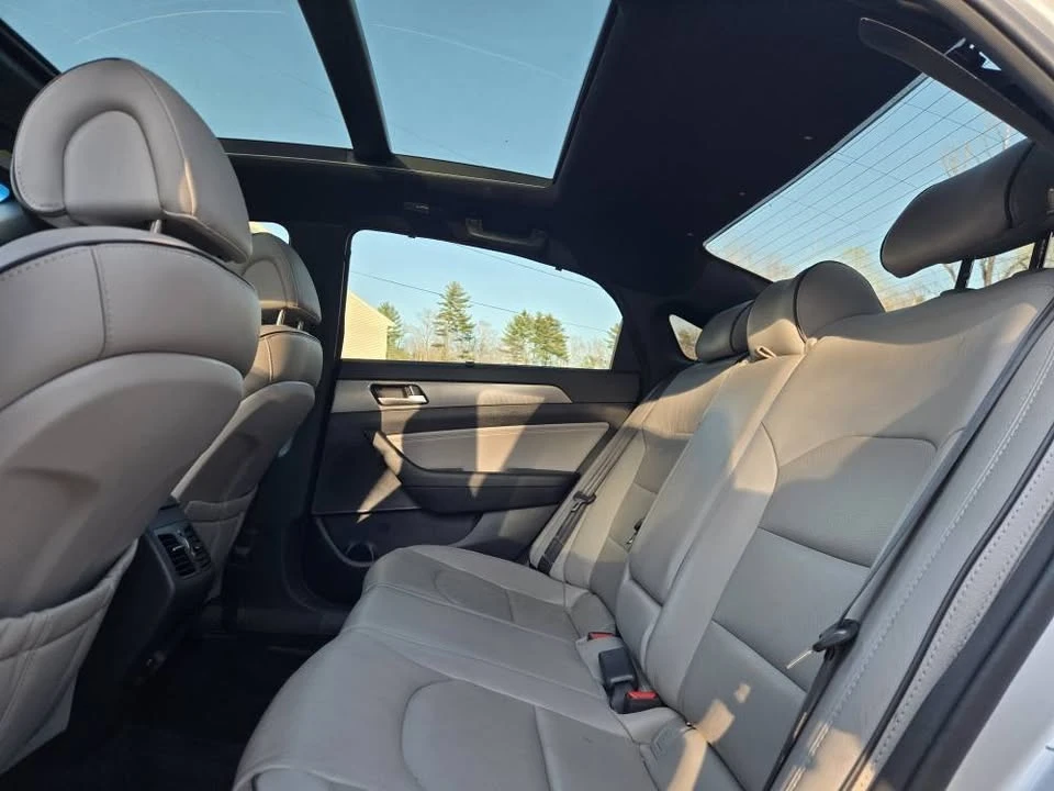 2015 Hyundai Sonata - Image 10 of 14