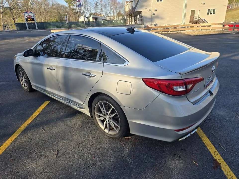 2015 Hyundai Sonata - Image 7 of 14