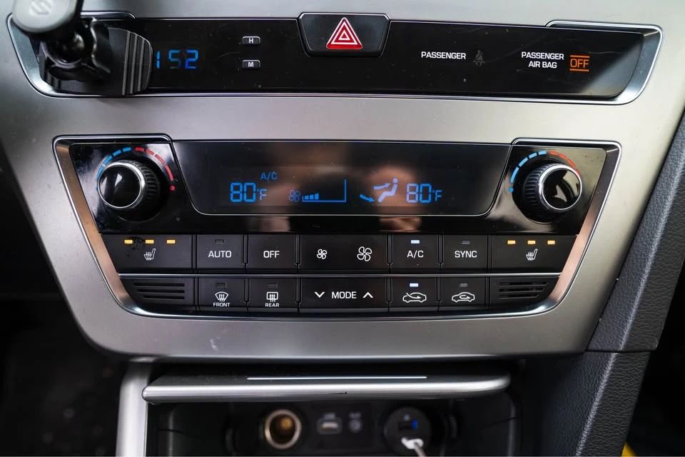 2015 Hyundai Sonata - Image 7 of 16