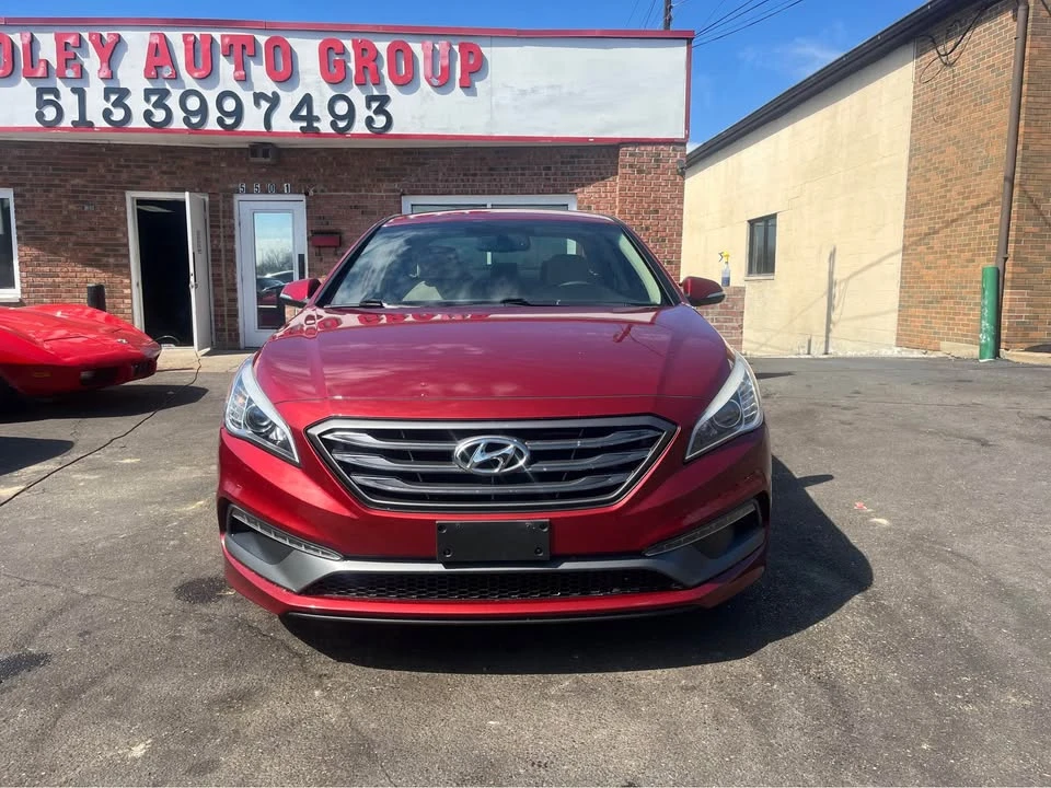 2015 Hyundai Sonata - Image 2 of 13