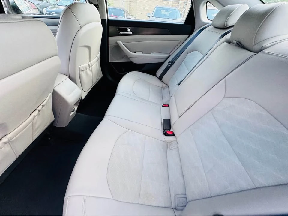 2015 Hyundai Sonata - Image 12 of 17