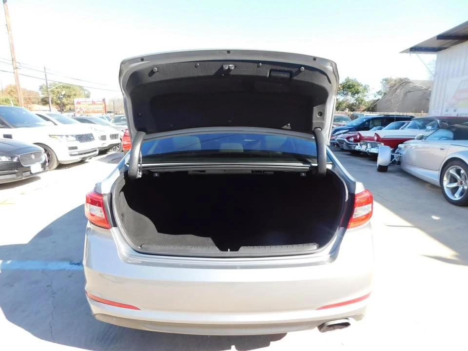 2015 Hyundai Sonata - Image 6 of 16