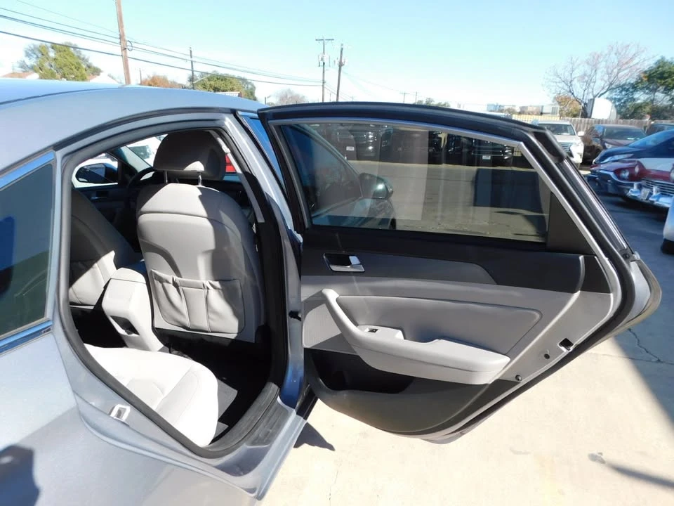 2015 Hyundai Sonata - Image 14 of 16