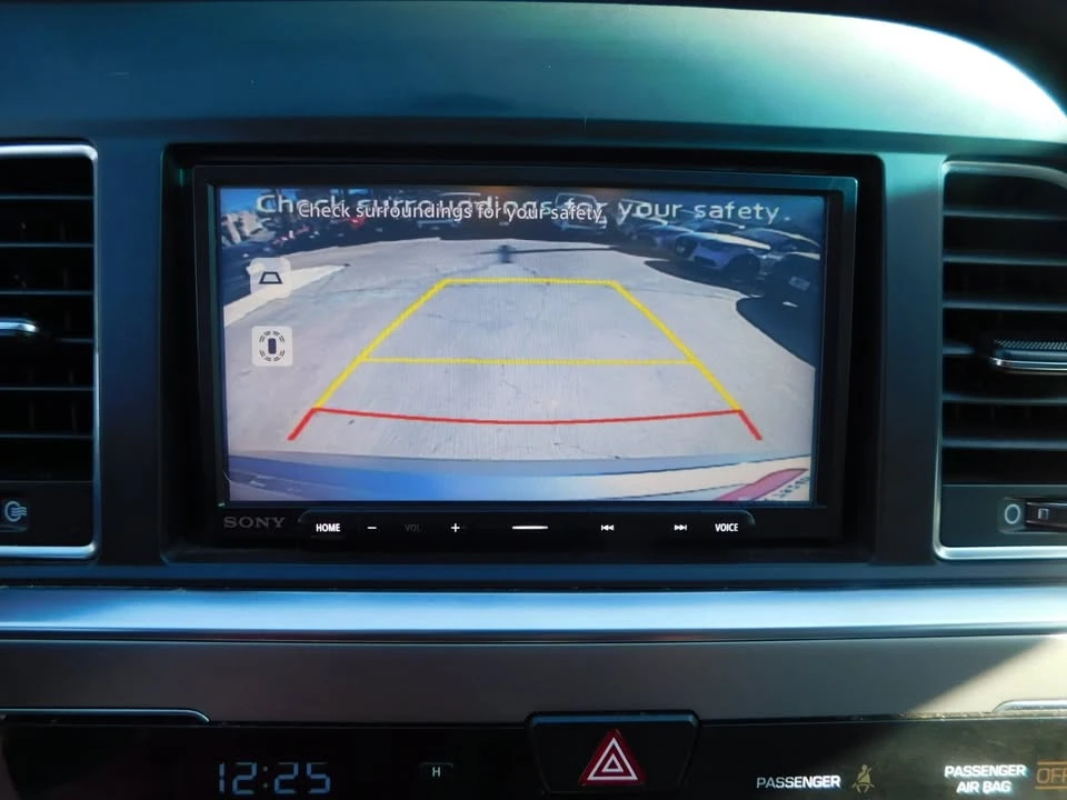 2015 Hyundai Sonata - Image 12 of 16