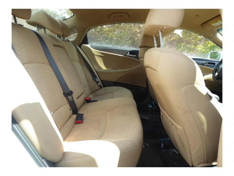 2015 Hyundai Sonata - Image 17 of 19