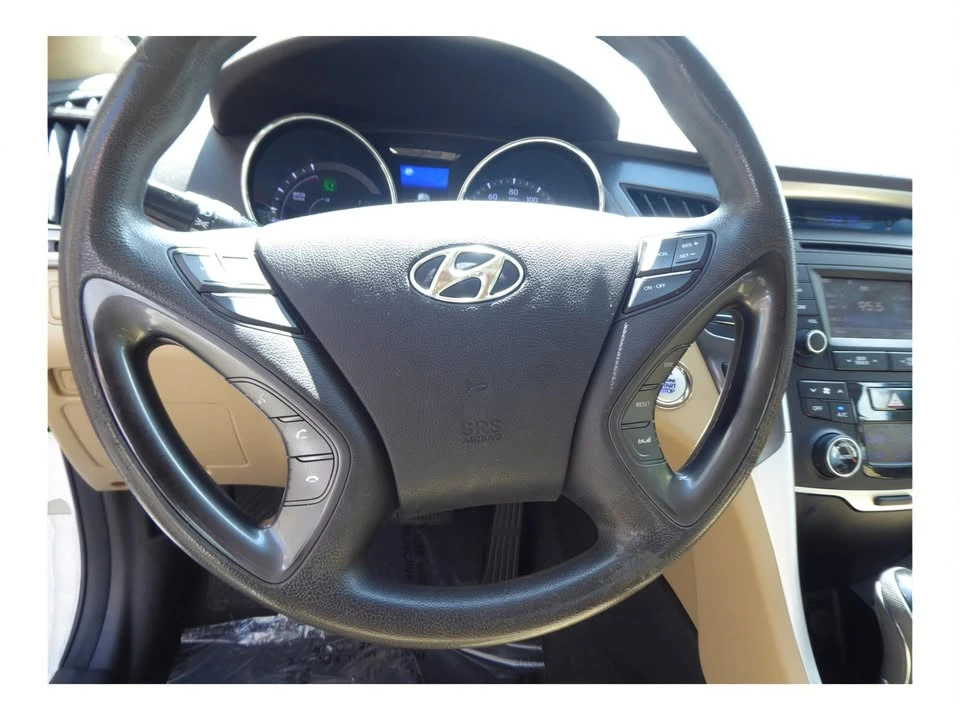 2015 Hyundai Sonata - Image 12 of 19