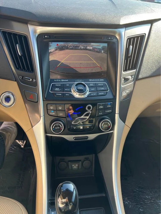 2015 Hyundai Sonata - Image 11 of 14