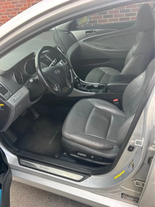 2015 Hyundai Sonata - Image 5 of 13