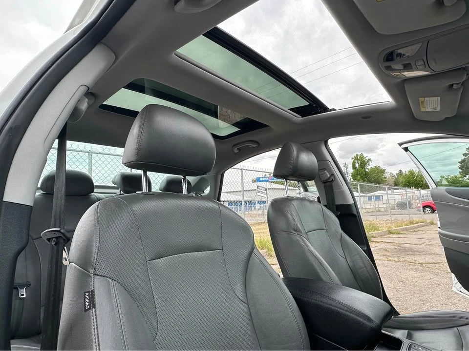2015 Hyundai Sonata - Image 18 of 19
