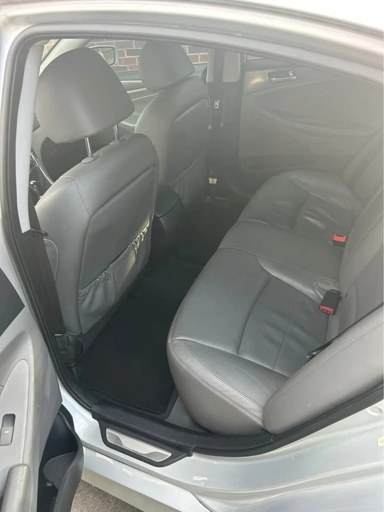 2015 Hyundai Sonata - Image 6 of 13